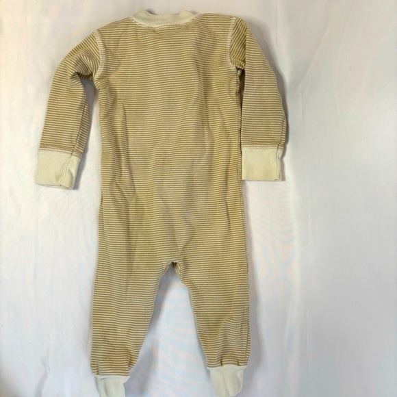 Quincy Mae Zip Long Sleeve Sleeper Footie || Tan and Cream Stripes 6-12 months - Picture 6 of 6